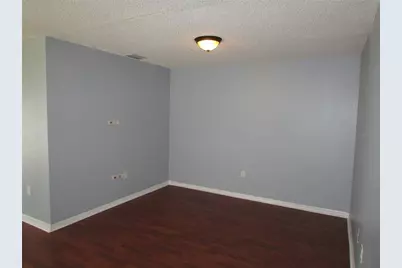 8532 Edgewater Place Boulevard, Tampa, FL 33615 - Photo 19
