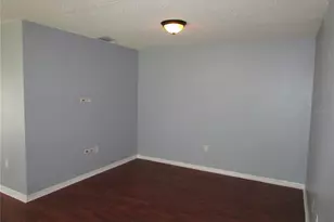 8532 Edgewater Pl Blvd, Tampa, FL 33615 - Photo 19