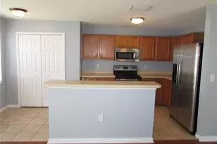 8532 Edgewater Pl Blvd, Tampa, FL 33615 - Photo 7