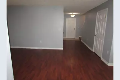 8532 Edgewater Place Boulevard, Tampa, FL 33615 - Photo 13