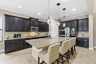 14231 Avon Farms Dr, Tampa, FL 33618 - Photo 11