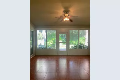 10542 San Travaso Drive, Tampa, FL 33647 - Photo 13