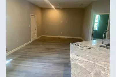 14910 Laurie Lane, Tampa, FL 33613 - Photo 3