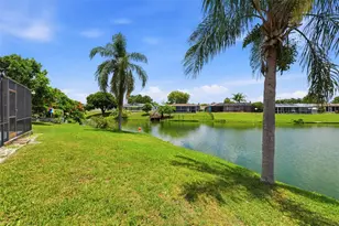 9736 Shamokin Ln, Port Richey, FL 34668 - Photo 33