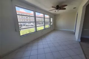3128 59th St S, Gulfport, FL 33707 - Photo 9