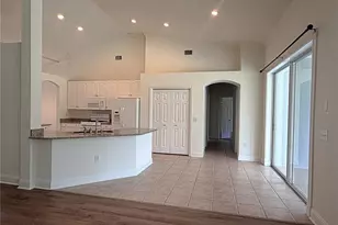 14832 Heronglen Dr, Lithia, FL 33547 - Photo 11
