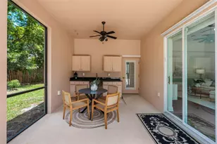 2103 Carroll Landing Dr, Tampa, FL 33612 - Photo 39