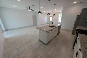 1246 Herschell St, Lakeland, FL 33815 - Photo 5