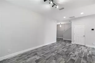 13000 Burns Dr, Odessa, FL 33556 - Photo 5