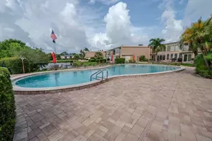 225 Country Club Dr, Largo, FL 33771 - Photo 69