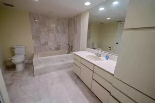 225 Country Club Dr, Largo, FL 33771 - Photo 39