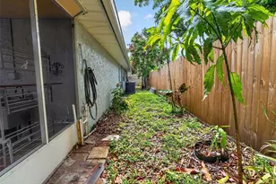 8516 Twin Lake Blvd, Tampa, FL 33614 - Photo 45