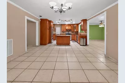 8516 Twin Lake Blvd, Tampa, FL 33614 - Photo 7
