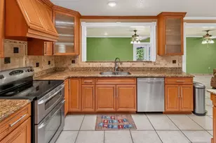 8516 Twin Lake Blvd, Tampa, FL 33614 - Photo 13