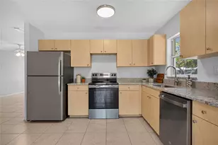 1004 17th Ave W, Bradenton, FL 34205 - Photo 5