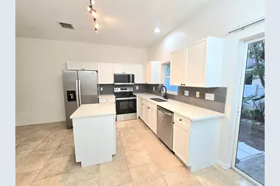 13241 Opal Court, Largo, FL 33773 - Photo 17