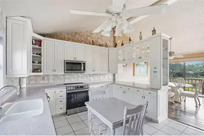 5 Venetian Court, Tarpon Springs, FL 34689 - Photo 19