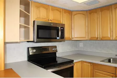 10800 US Highway 19 N #220, Pinellas Park, FL 33782 - Photo 3