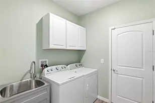 242 Heritage St Street SW, Palm Bay, FL 32908 - Photo 39