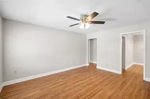 6726 N 11th St, Tampa, FL 33604 - Photo 9