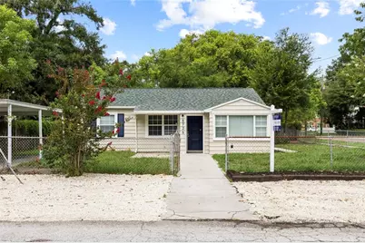 6726 N 11th Street, Tampa, FL 33604 - Photo 1
