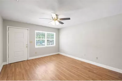 6726 N 11th Street, Tampa, FL 33604 - Photo 7