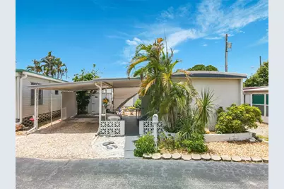 7490 46th Avenue N #109, Saint Petersburg, FL 33709 - Photo 5