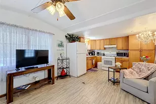7490 46th Ave N, Saint Petersburg, FL 33709 - Photo 15