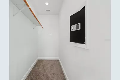 1018 7th Avenue S, Saint Petersburg, FL 33705 - Photo 37
