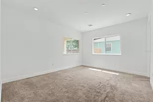 1018 7th Ave S, Saint Petersburg, FL 33705 - Photo 31