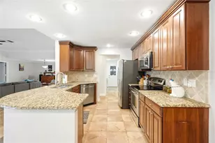 4733 Lake Valencia Blvd W, Palm Harbor, FL 34684 - Photo 7