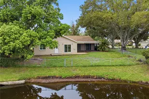 9743 106th Ave, Largo, FL 33773 - Photo 35