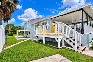 3250 Rose Arbor Dr, Hernando Beach, FL 34607 - Photo 3