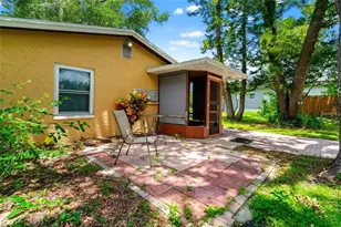 5709 Lake Le Clare Rd, Lutz, FL 33558 - Photo 3