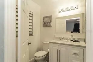 5151 Duhme Rd, Saint Petersburg, FL 33708 - Photo 17
