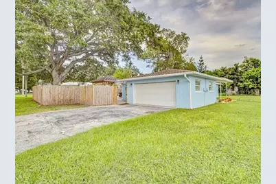 5151 Duhme Road, Saint Petersburg, FL 33708 - Photo 3
