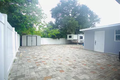 601 Lime Tree Road, Tampa, FL 33619 - Photo 29