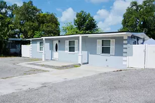 601 Lime Tree Rd, Tampa, FL 33619 - Photo 3