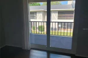 14402 Reuter Strasse Cir, Tampa, FL 33613 - Photo 5