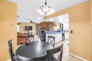 9212 Rustic Pines Blvd W, Seminole, FL 33776 - Photo 21