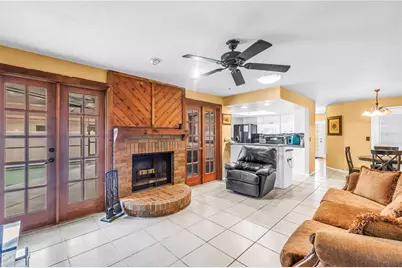9212 Rustic Pines Boulevard W, Seminole, FL 33776 - Photo 13