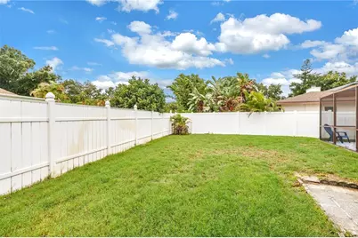 9212 Rustic Pines Boulevard W, Seminole, FL 33776 - Photo 31
