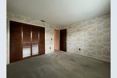 6328 N Queensway Drive, Temple Terrace, FL 33617 - Photo 17