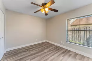 5201 Bellefield Dr, Tampa, FL 33624 - Photo 27