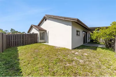 5201 Bellefield Drive, Tampa, FL 33624 - Photo 31