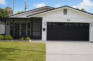 1834 New Hampshire Ave NE, Saint Petersburg, FL 33703 - Photo 1
