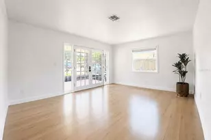 1834 New Hampshire Ave NE, Saint Petersburg, FL 33703 - Photo 19