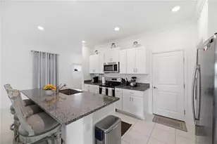 9735 Ashworth Pl, Land O Lakes, FL 34637 - Photo 7