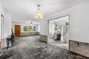 621 E Davis Blvd, Tampa, FL 33606 - Photo 9
