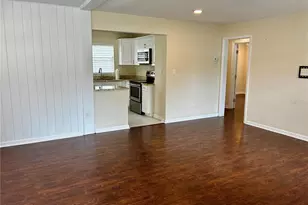 810 52nd Ave N, Saint Petersburg, FL 33703 - Photo 3